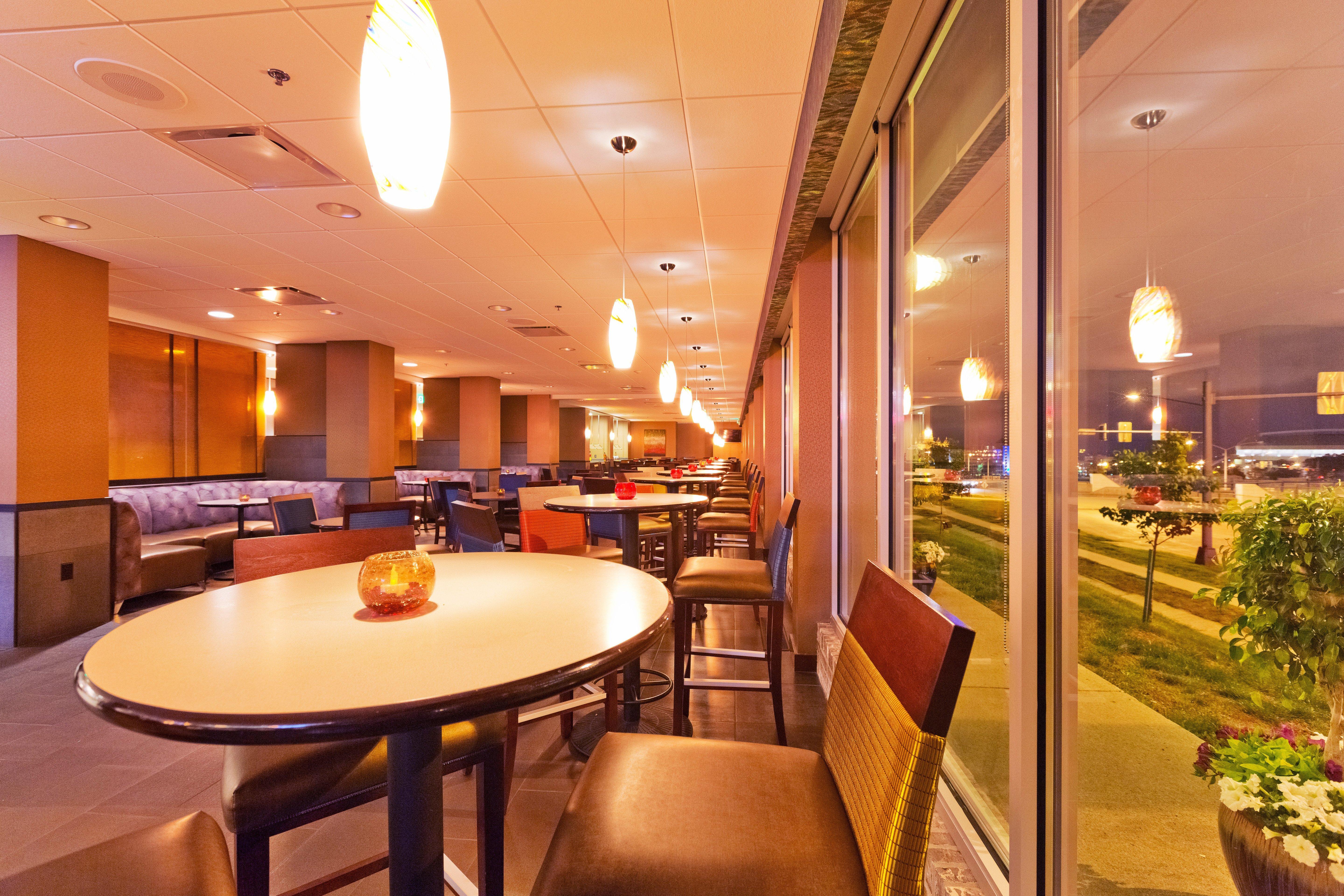 Holiday Inn Des Moines-Downtown-Mercy Campus By Ihg Exteriér fotografie